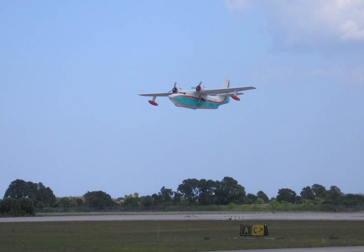 Photo - 6 Grumman HU-16B Albatross-1 Departing Florida